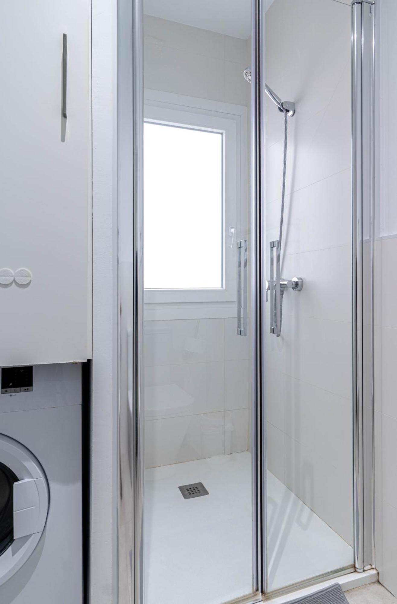 Sepulveda, Moderno Apartamento By Outin Apartment เซบีญา ภายนอก รูปภาพ